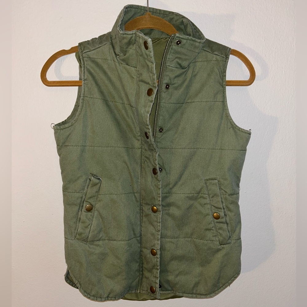 True Craft Olive Vest